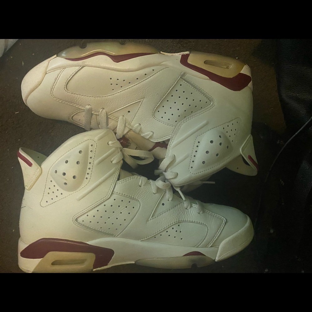 Cream and burgundy Jordan six